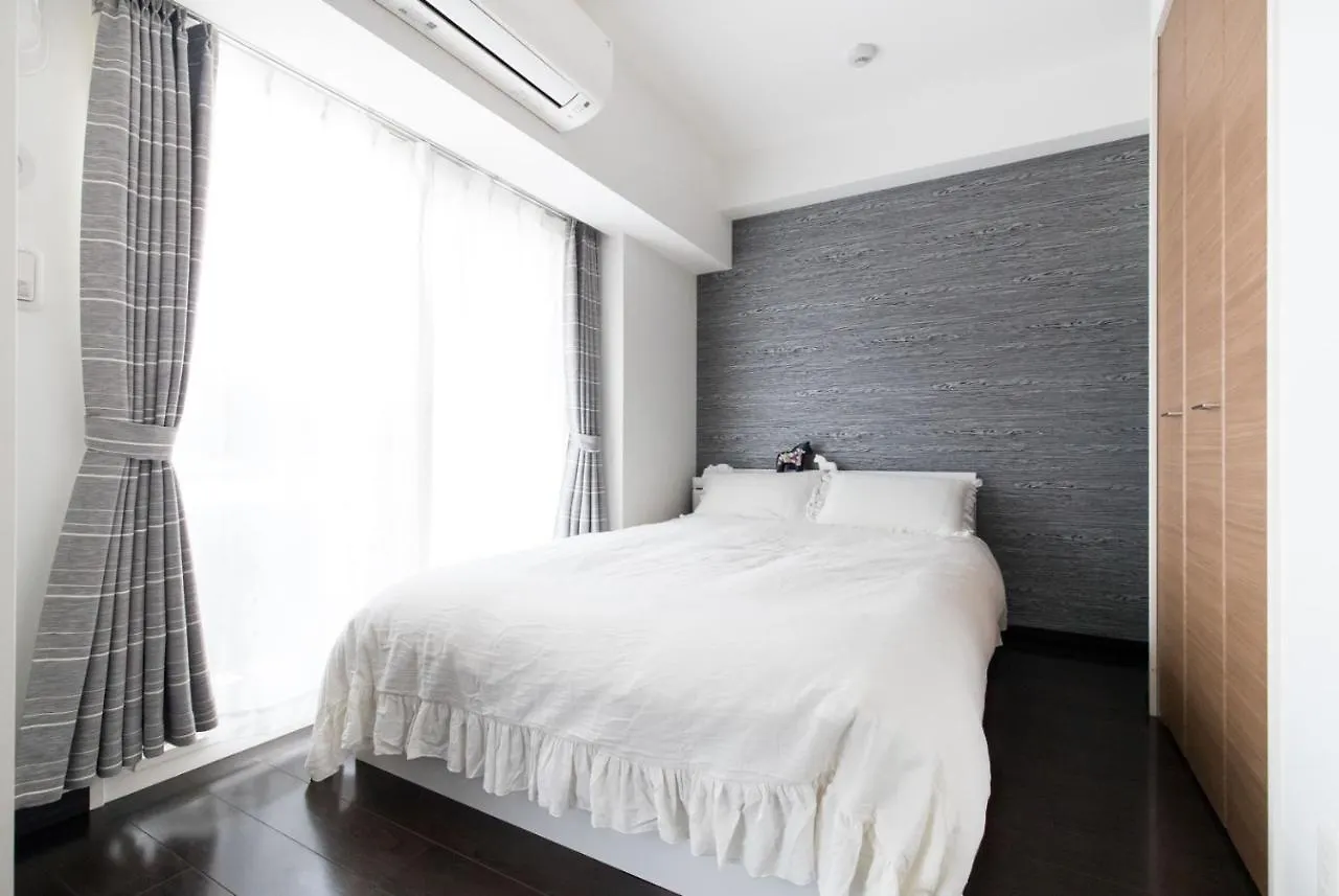 Crystal Exe Nipponbashi Mei Mei & Guest House Osaka
