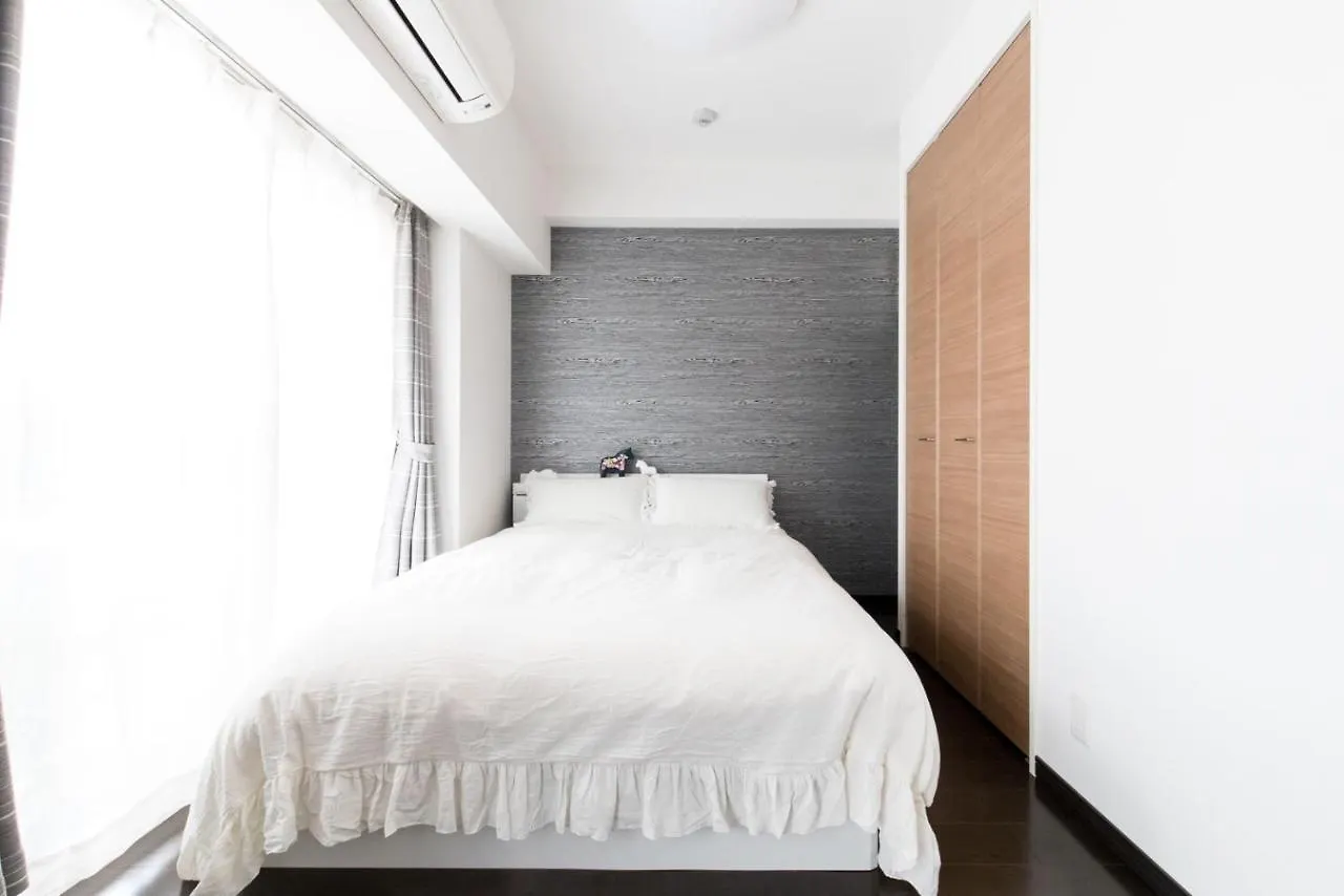 Crystal Exe Nipponbashi Mei Mei & Guest House Osaka Apartment