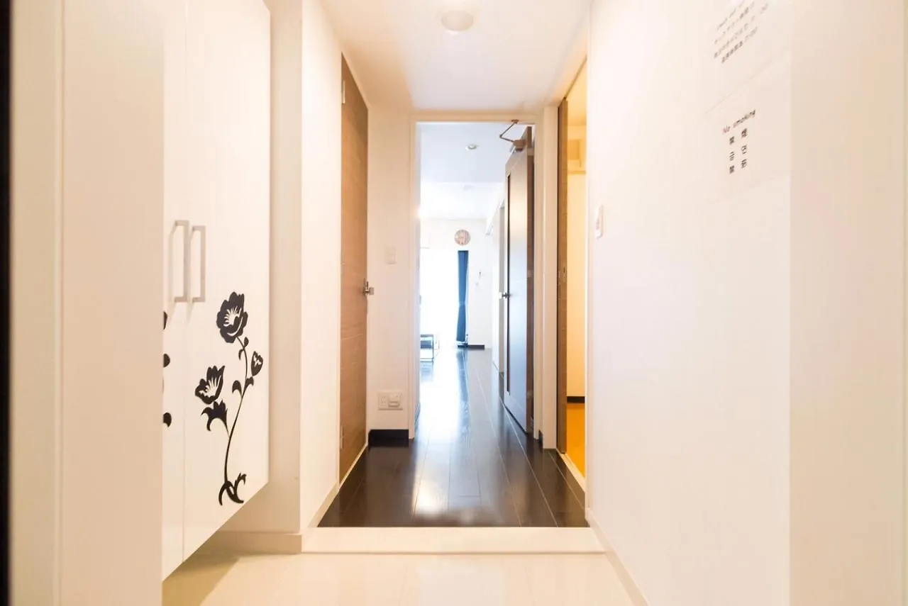 Crystal Exe Nipponbashi Mei Mei & Guest House Osaka Japan