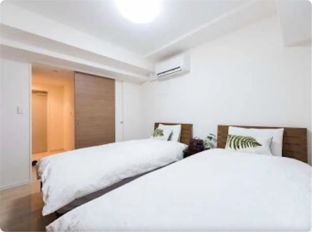 Crystal Exe Nipponbashi Mei Mei & Guest House Osaka Japan